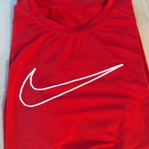 Nike boys shirt